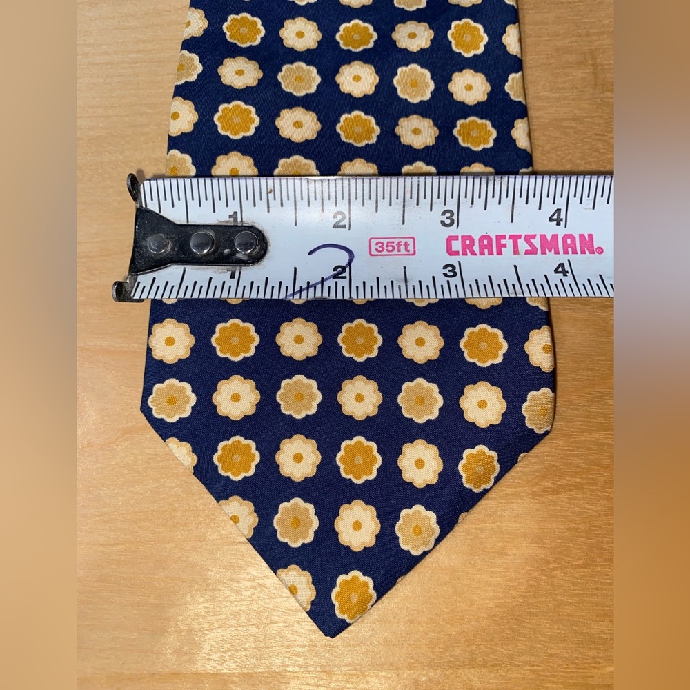 Tommy Hilfiger Yellow and Blue Flower Silk Tie - Picture 2 of 9